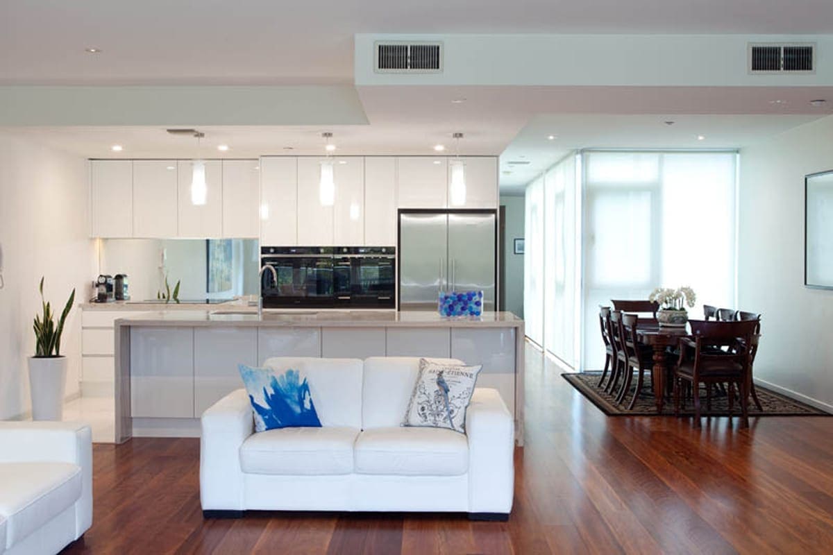 Carlton Contemporary Kitchen