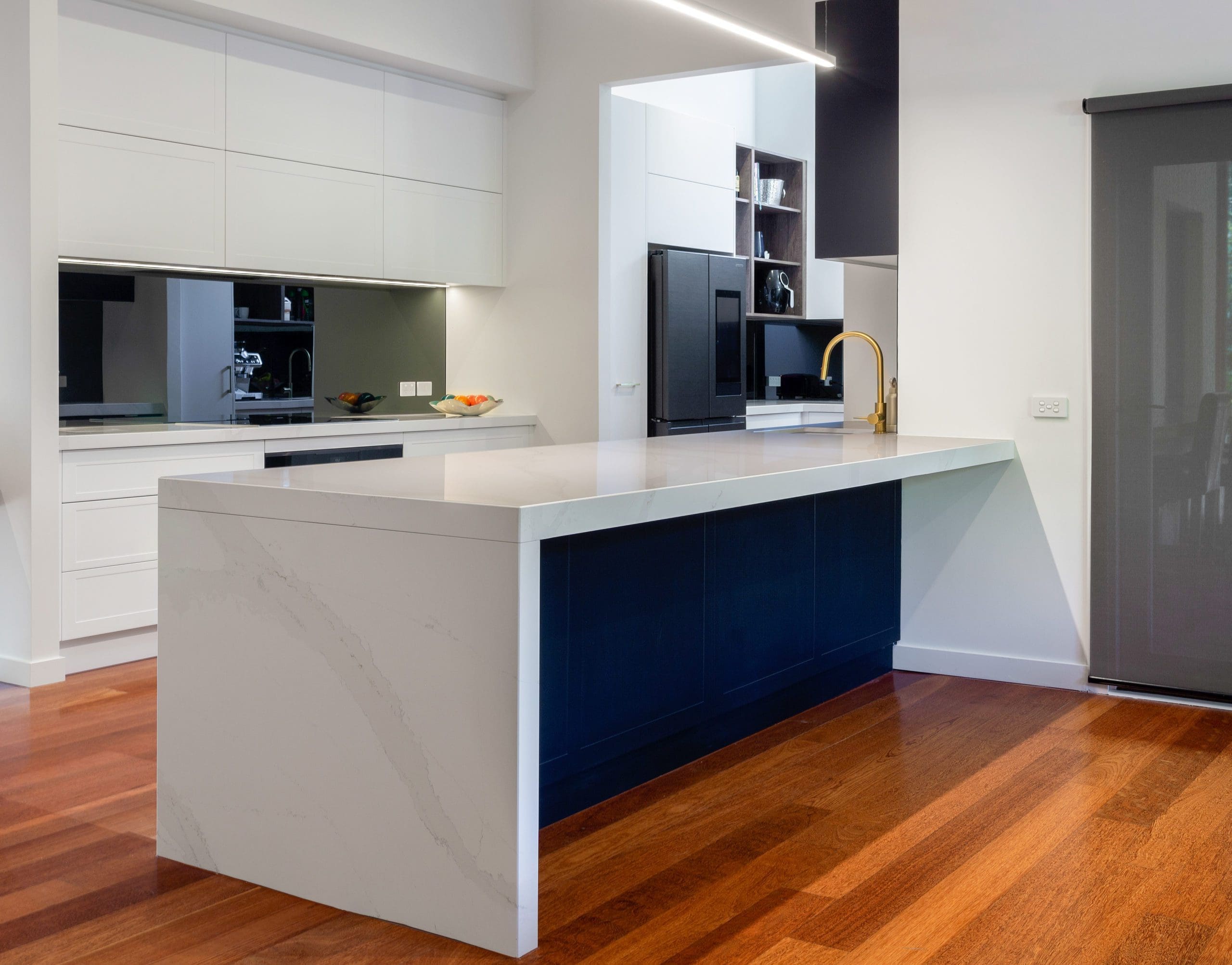 Park Orchards Contemporary Kitchen
